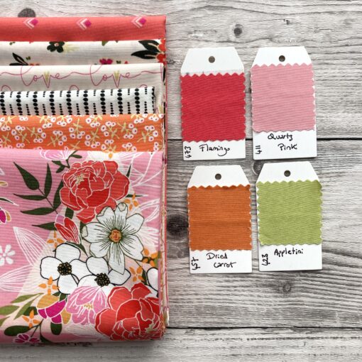 Art Gallery Fabrics mini collection avec les unis